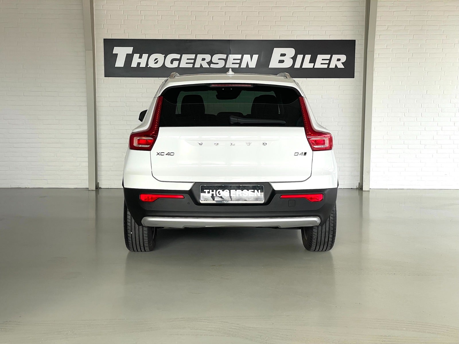 Billede af Volvo XC40 2,0 D4 190 Momentum aut. AWD