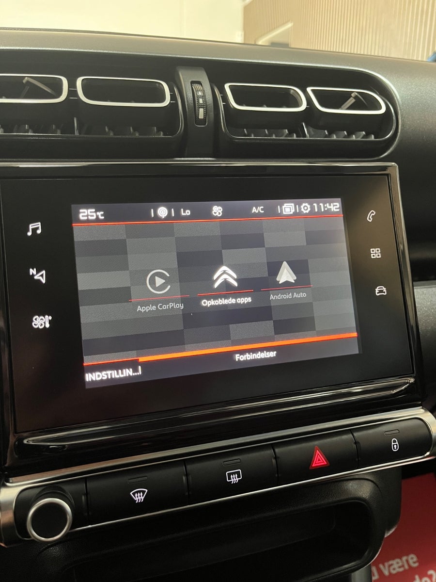 Citroën C3 Aircross PureTech 130 Shine Sport EAT6 Citroën C3 Aircross PureTech 130 Shine Sport EAT6