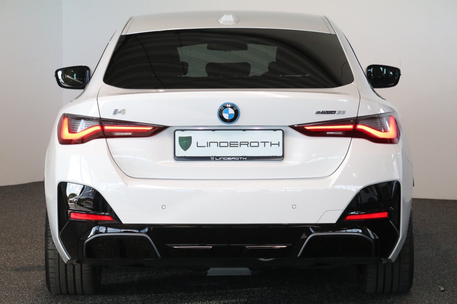 BMW i4 eDrive35 M-Sport 5d - 4