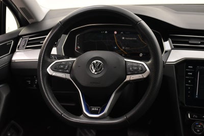 VW Passat GTE Variant DSG