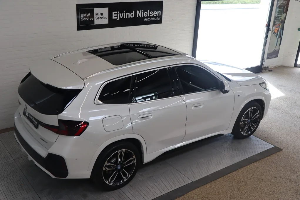 BMW iX1 eDrive20 M-Sport