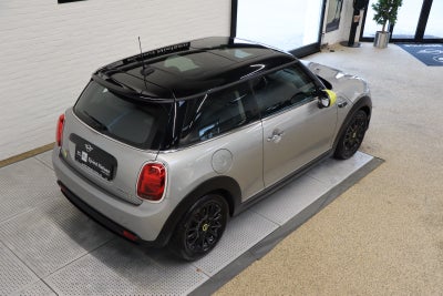 MINI Cooper SE Edition Premium Plus