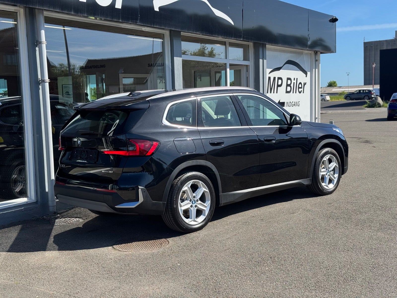 Billede af BMW iX1 xDrive30 X-Line