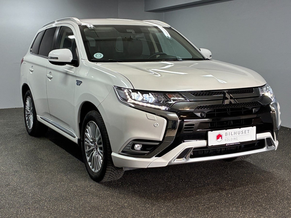 Billede af Mitsubishi Outlander 2,4 PHEV Intense CVT 4WD