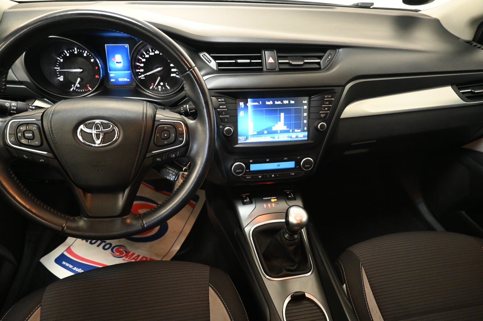 Toyota Avensis VVT-i T2 Touring Sports