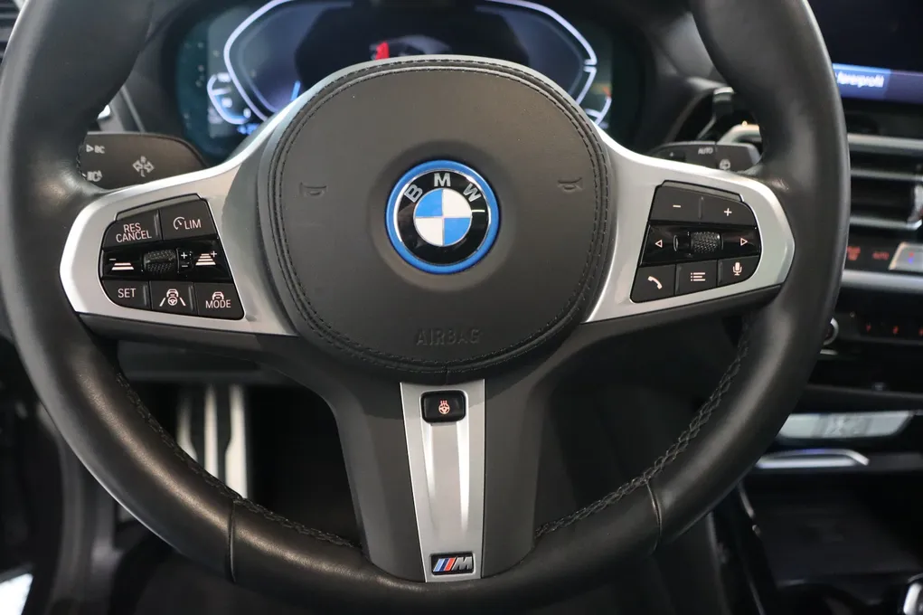 BMW iX3 Charged Plus M-Sport