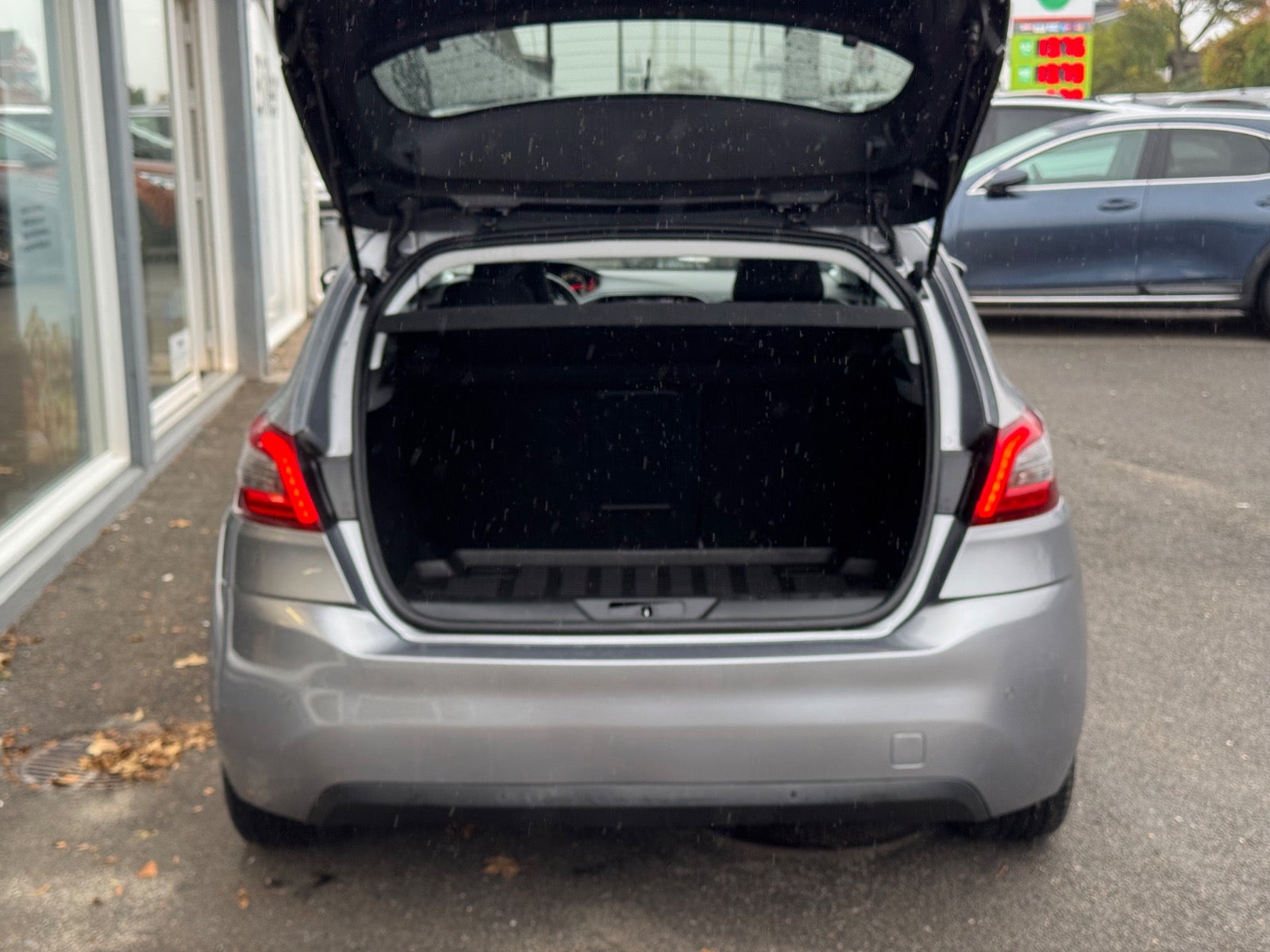 Billede af Peugeot 308 1,6 BlueHDi 120 Edition+