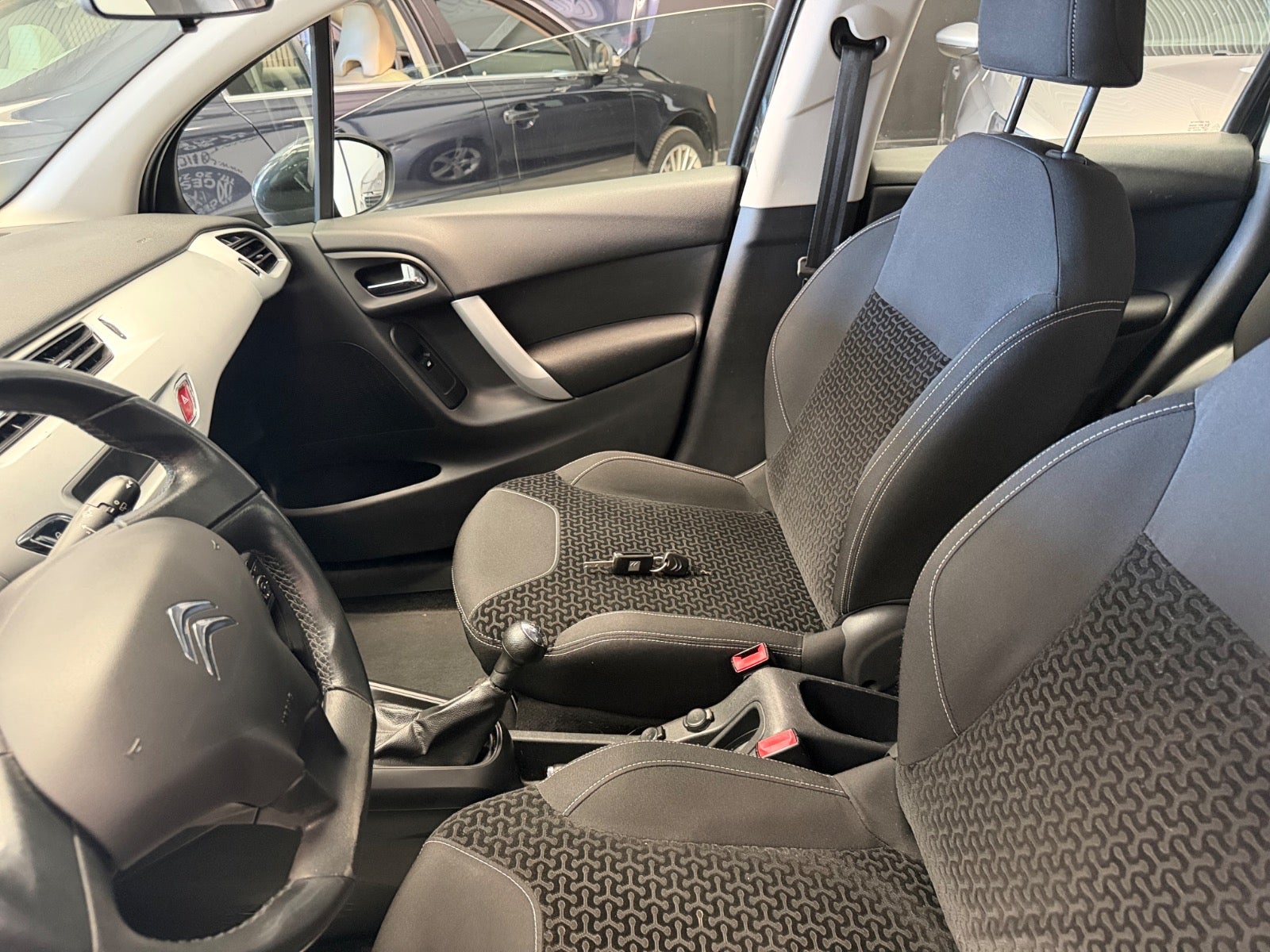 Citroën C3 HDi Attraction - billede 7