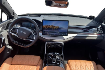BYD Tang Flagship AWD 7prs
