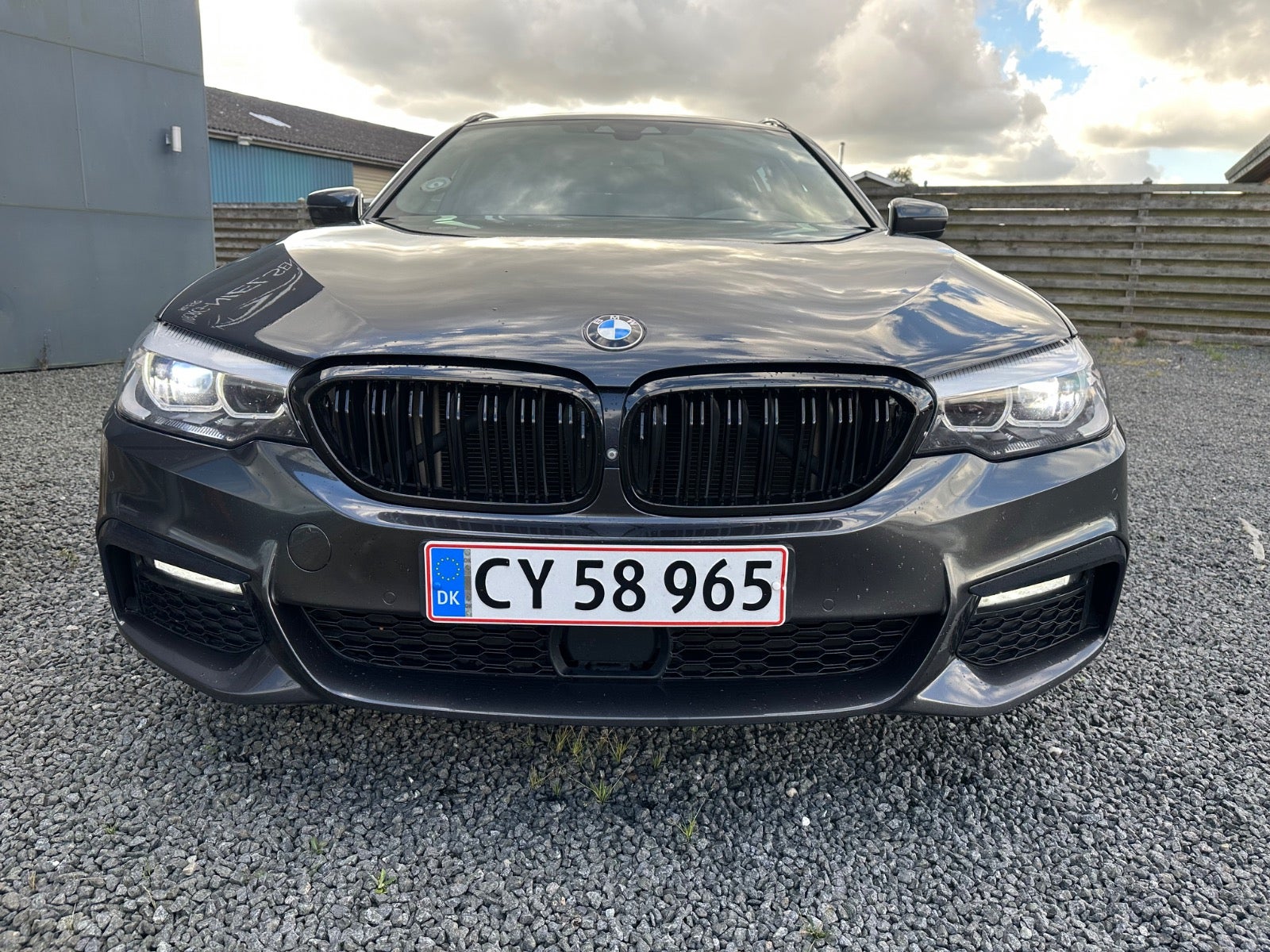 Billede af BMW 530d 3,0 Touring M-Sport xDrive aut.