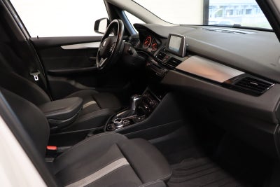 BMW 218i Active Tourer Sport Line aut.