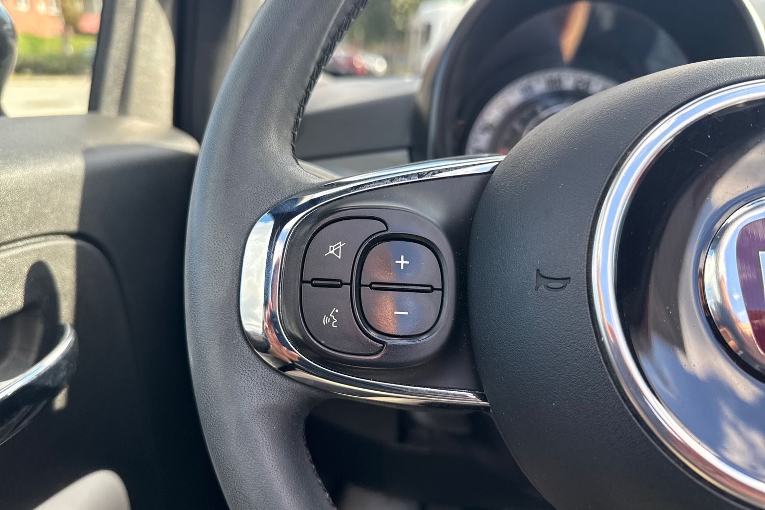 Billede af Fiat 500C 1,0 Hybrid Dolcevita