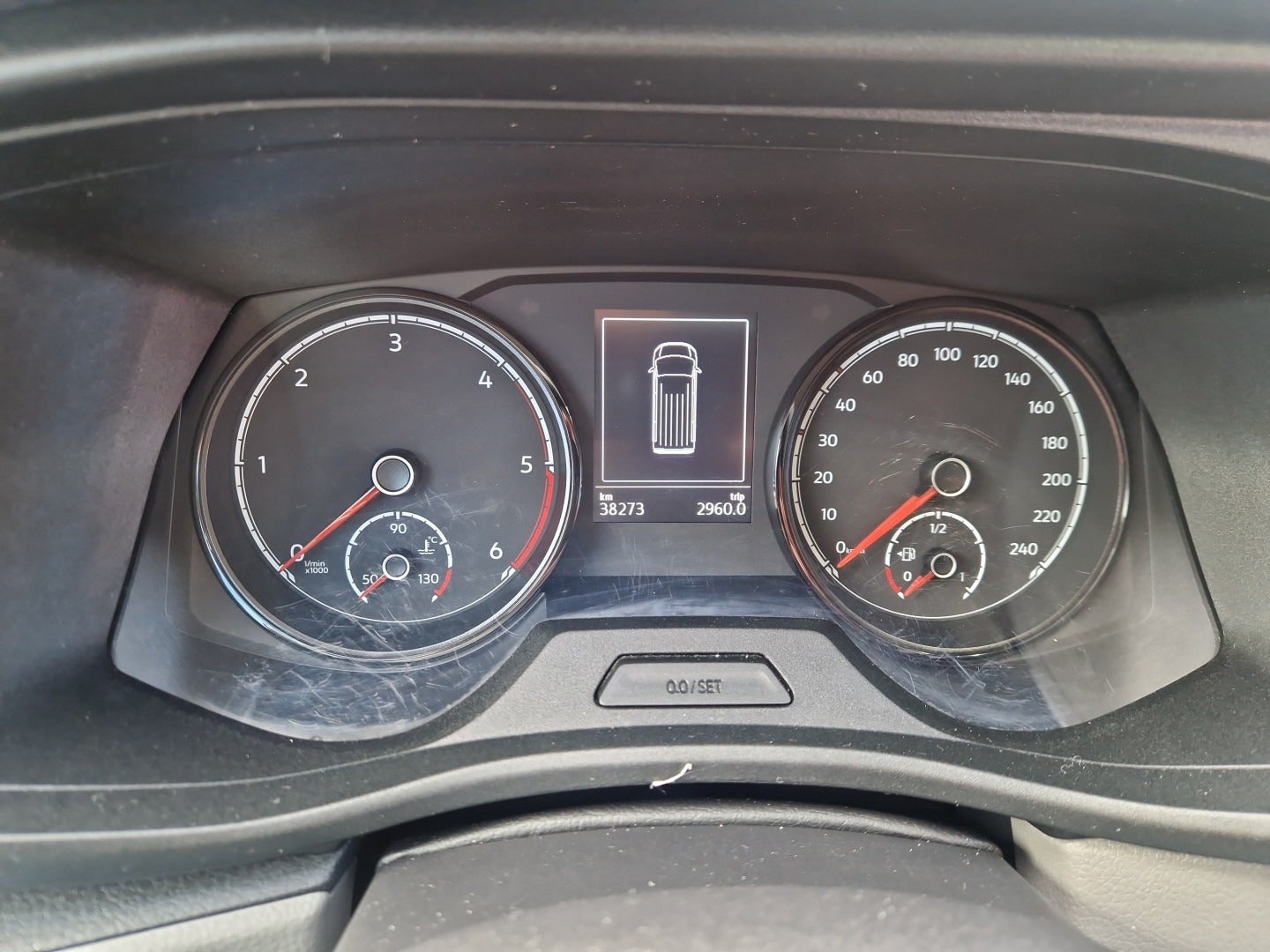 Billede af VW Transporter 2,0 TDi 110 Kassevogn lang