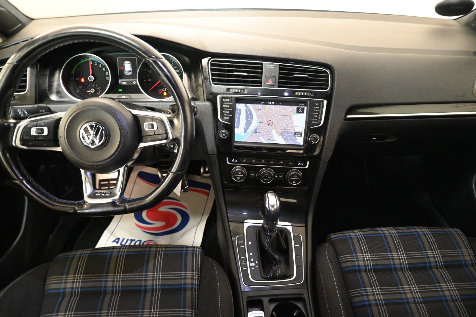VW Golf VII GTE DSG Van