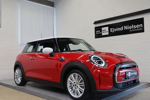 MINI Cooper SE Essential