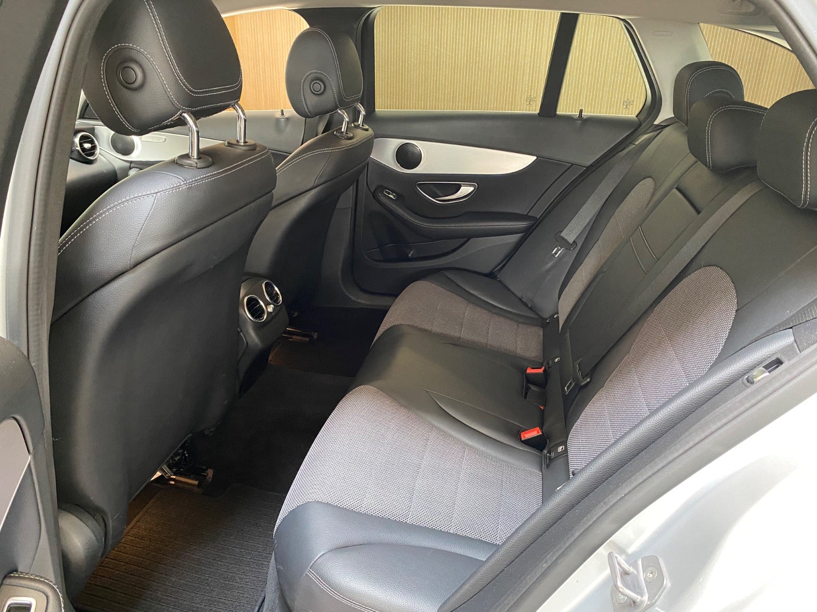 Mercedes C220 d AMG Line stc. aut. – 9