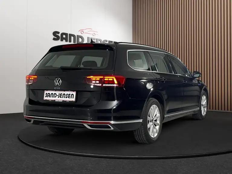 VW Passat GTE Variant DSG