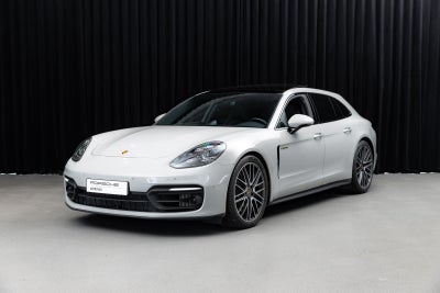 Porsche Panamera 4 2,9 E-Hybrid Sport Turismo PDK 5d