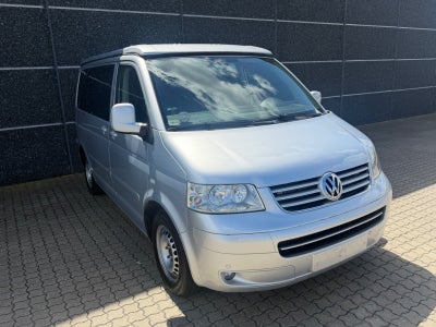 VW Multivan 2,5 TDi 174 Highline Tiptr. 5d