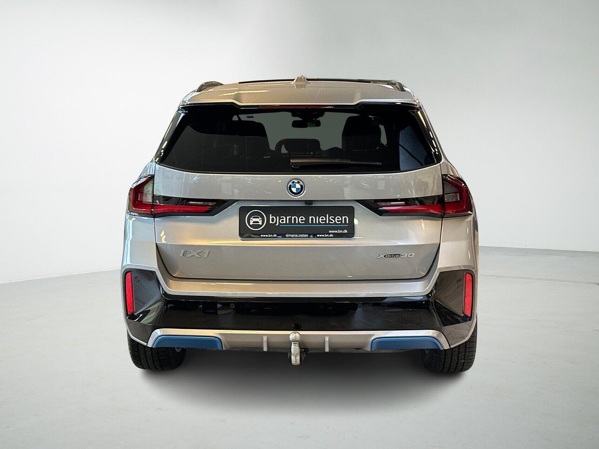 BMW iX1 xDrive30 M-Sport billede 5