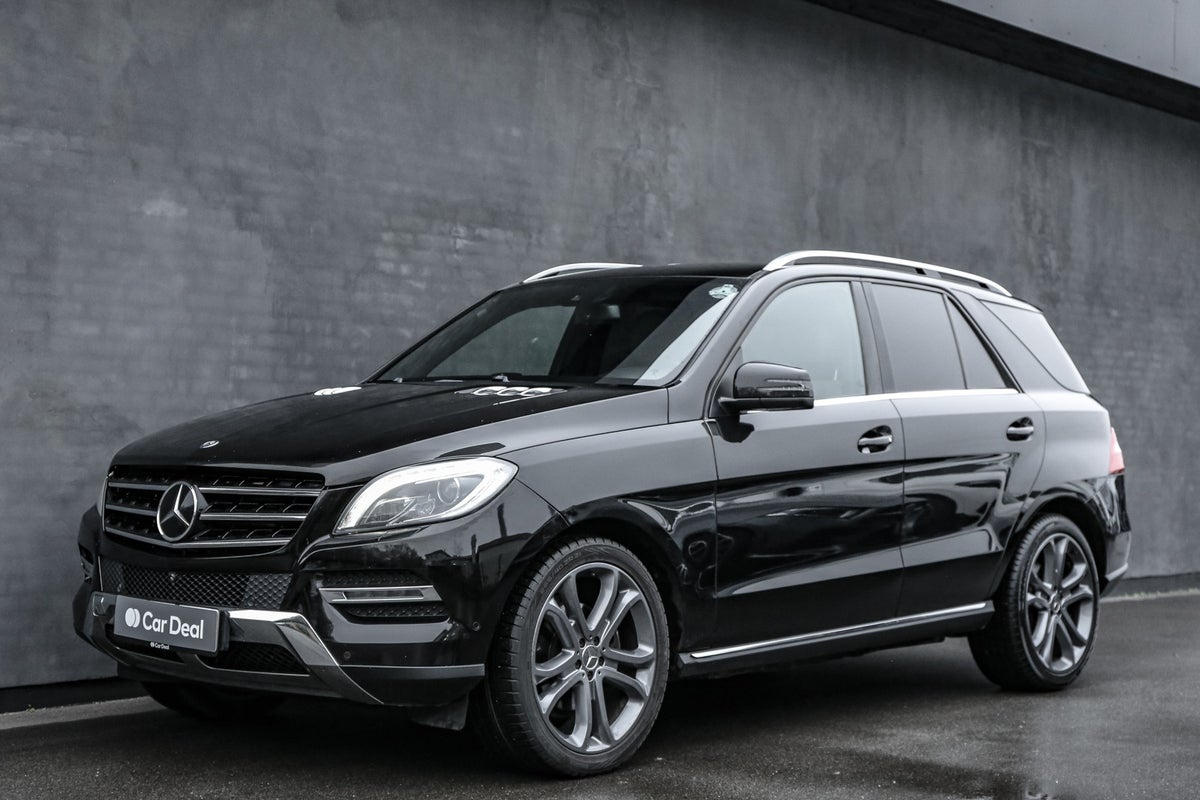 Mercedes ML350 billede