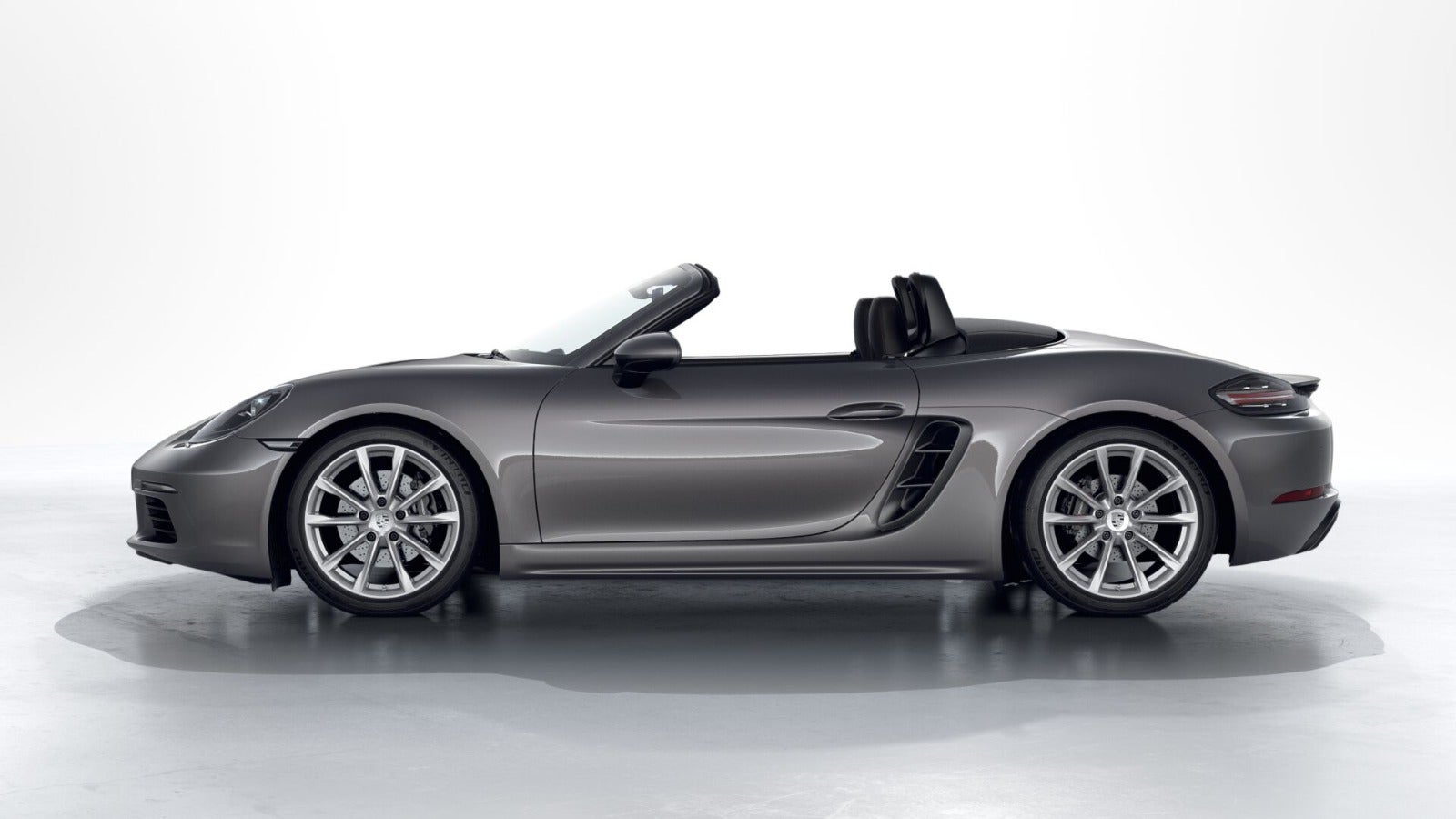 Gallery image 2 of 6