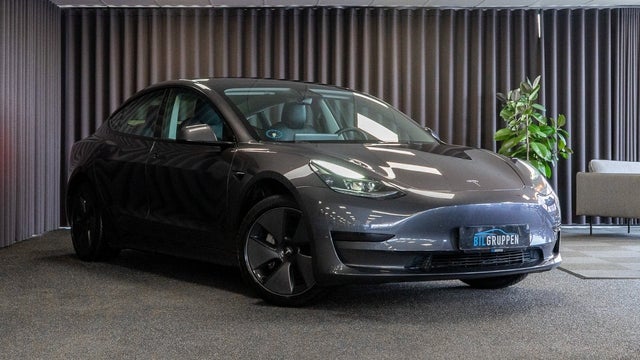 Tesla Model 3  Long Range AWD