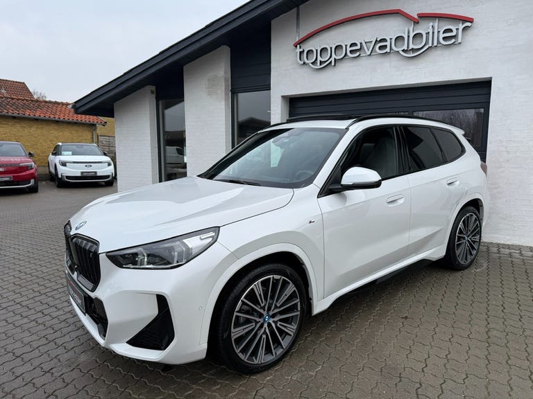 BMW iX1 eDrive20 Fully Charged M-Sport