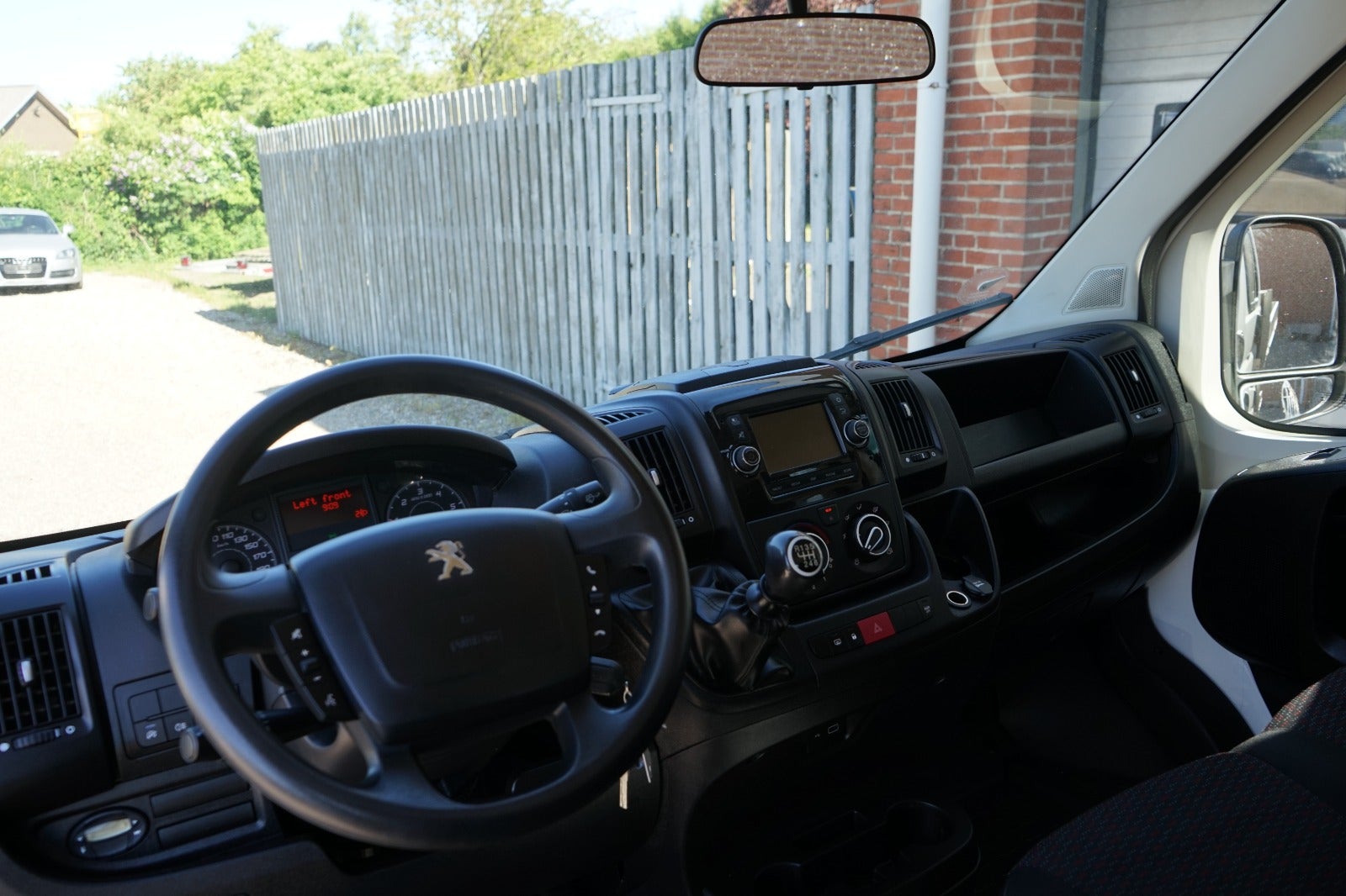 Billede af Peugeot Boxer 335 2,2 BlueHDi 165 L3 Plus