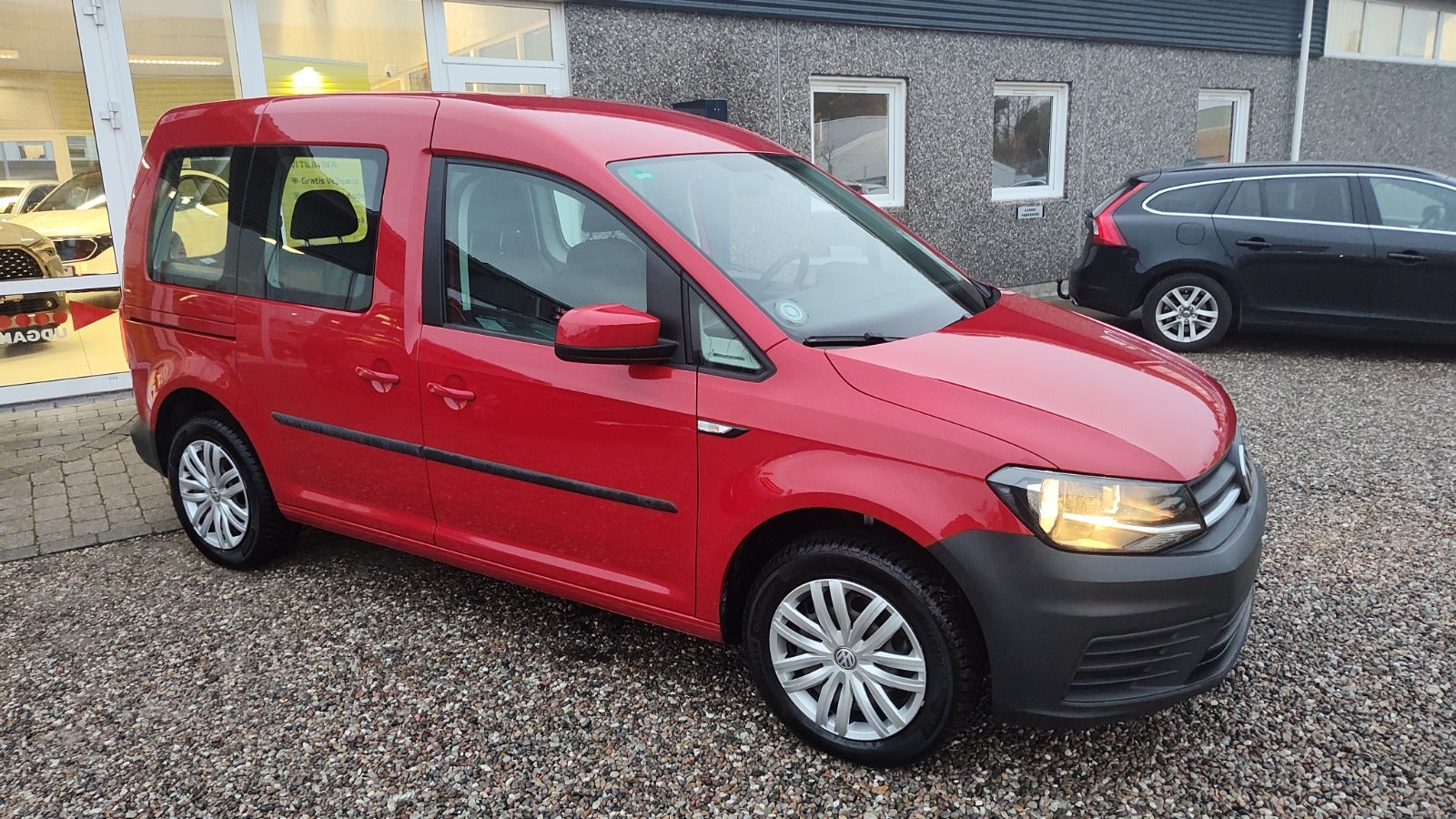 VW Caddy 2016