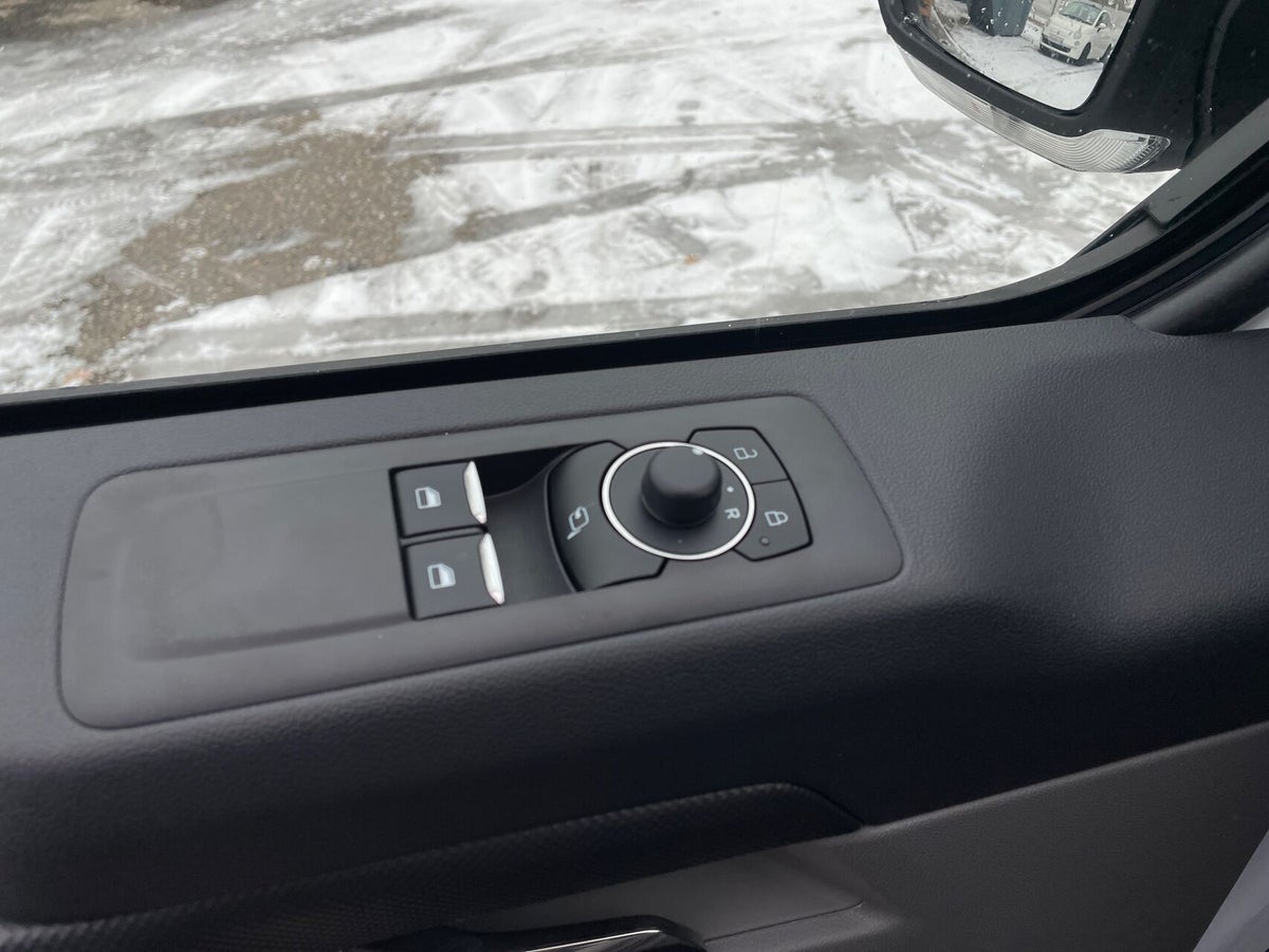 Ford E-Transit Custom 320S Limited billede 16