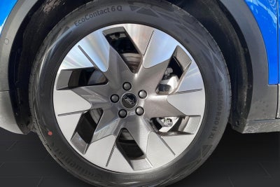 Ford Explorer Premium Extended Range AWD