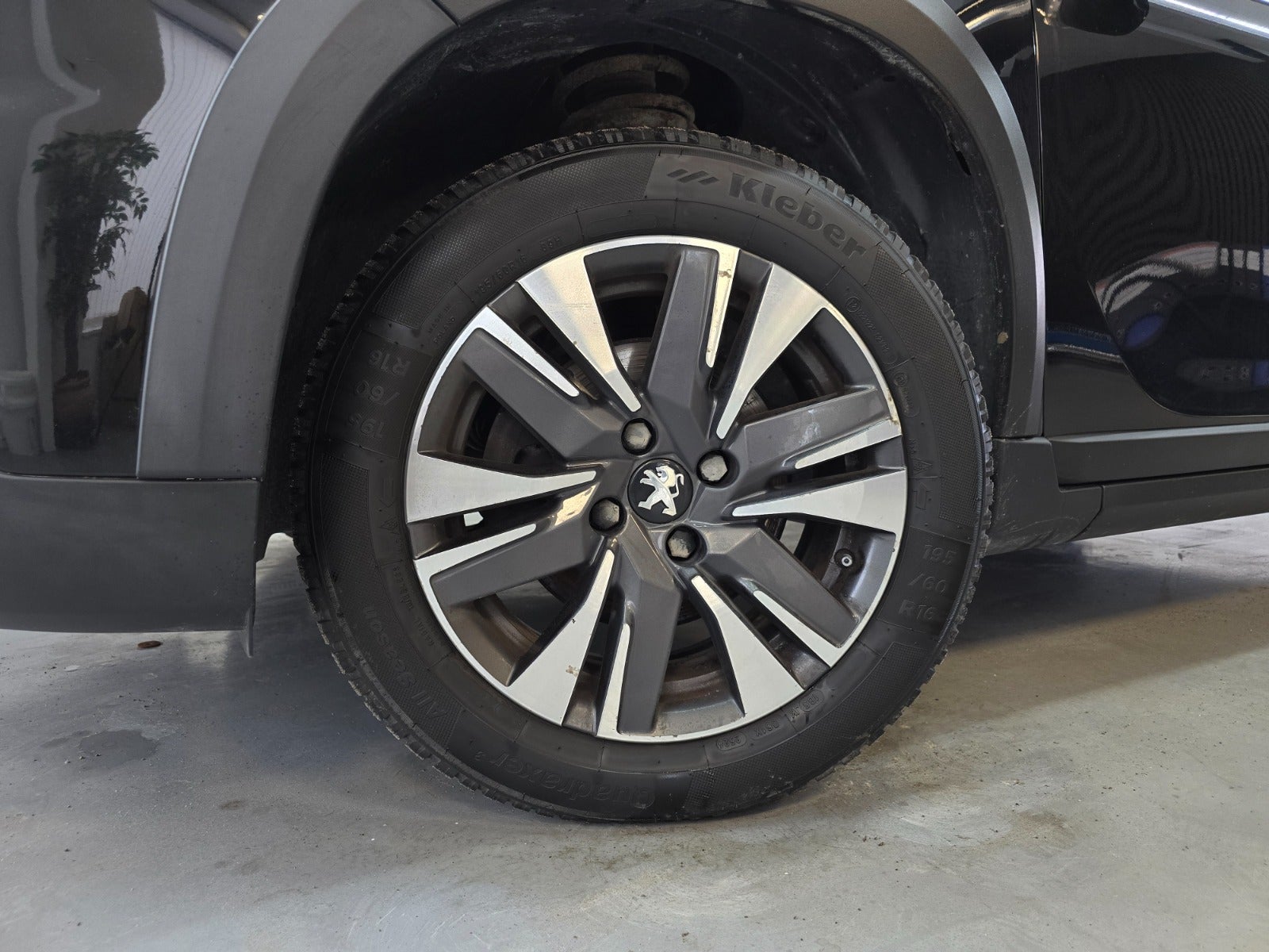 Billede af Peugeot 2008 1,2 e-THP 110 Desire Sky