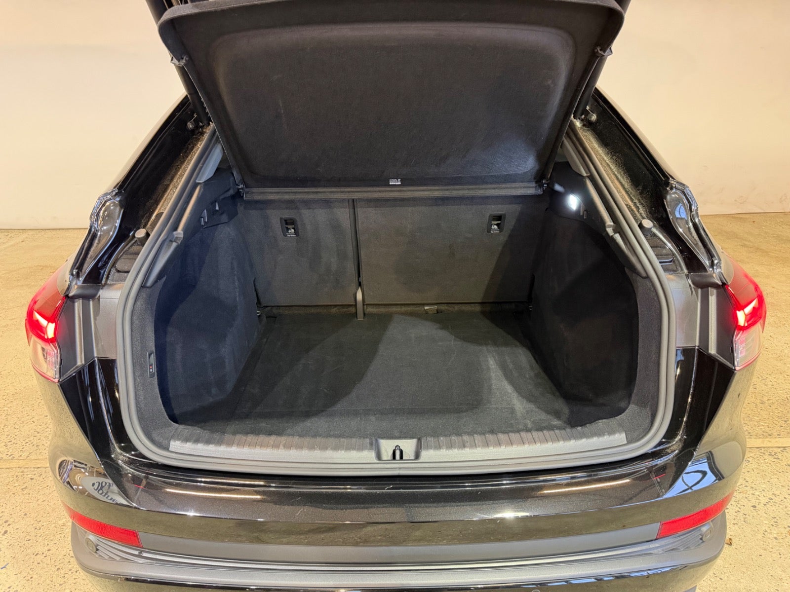 Audi Q4 e-tron Advanced Sportback