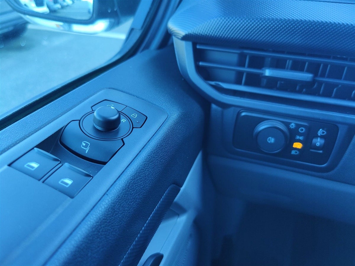 Ford E-Transit Custom 320L Trend billede 9