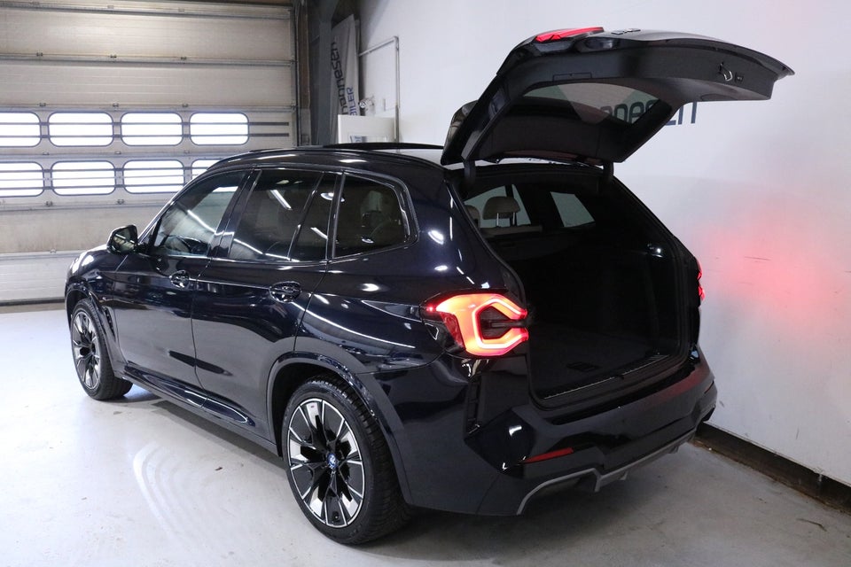 BMW iX3, Billede 3