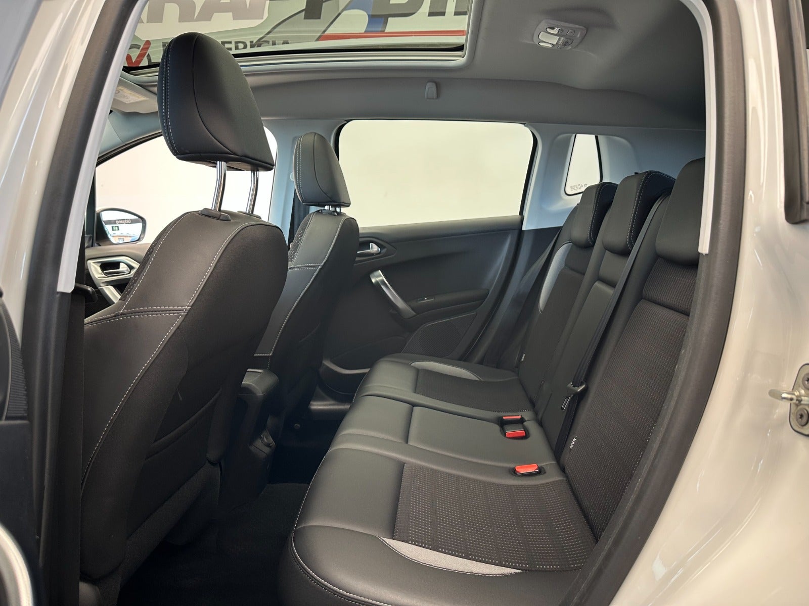 Billede af Peugeot 2008 1,2 PureTech 130 Allure+