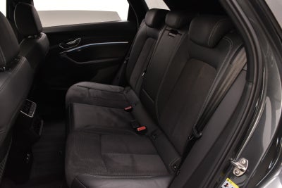 Audi e-tron S-line quattro