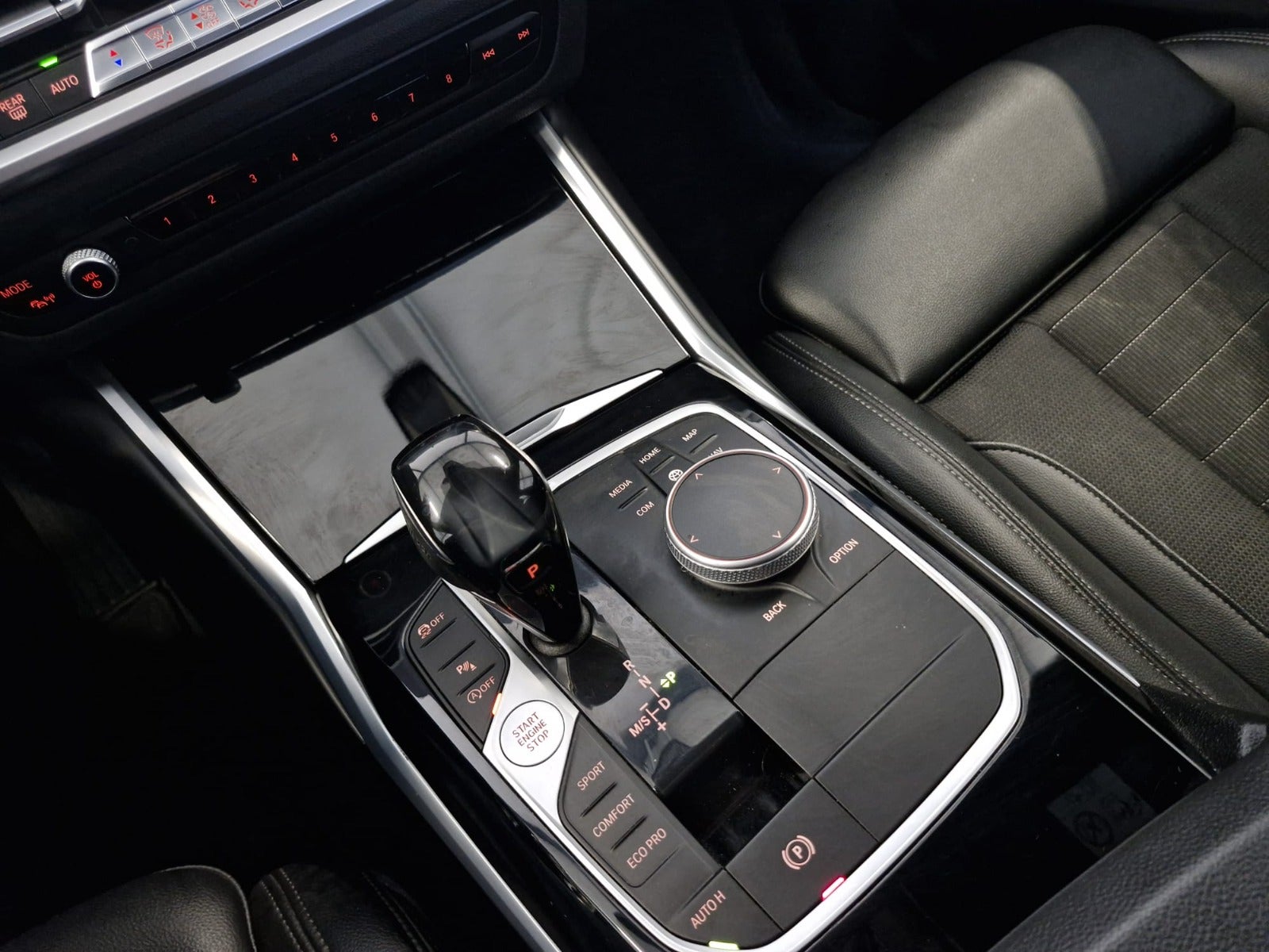 Billede af BMW 330i 2,0 Touring Sport Line aut.