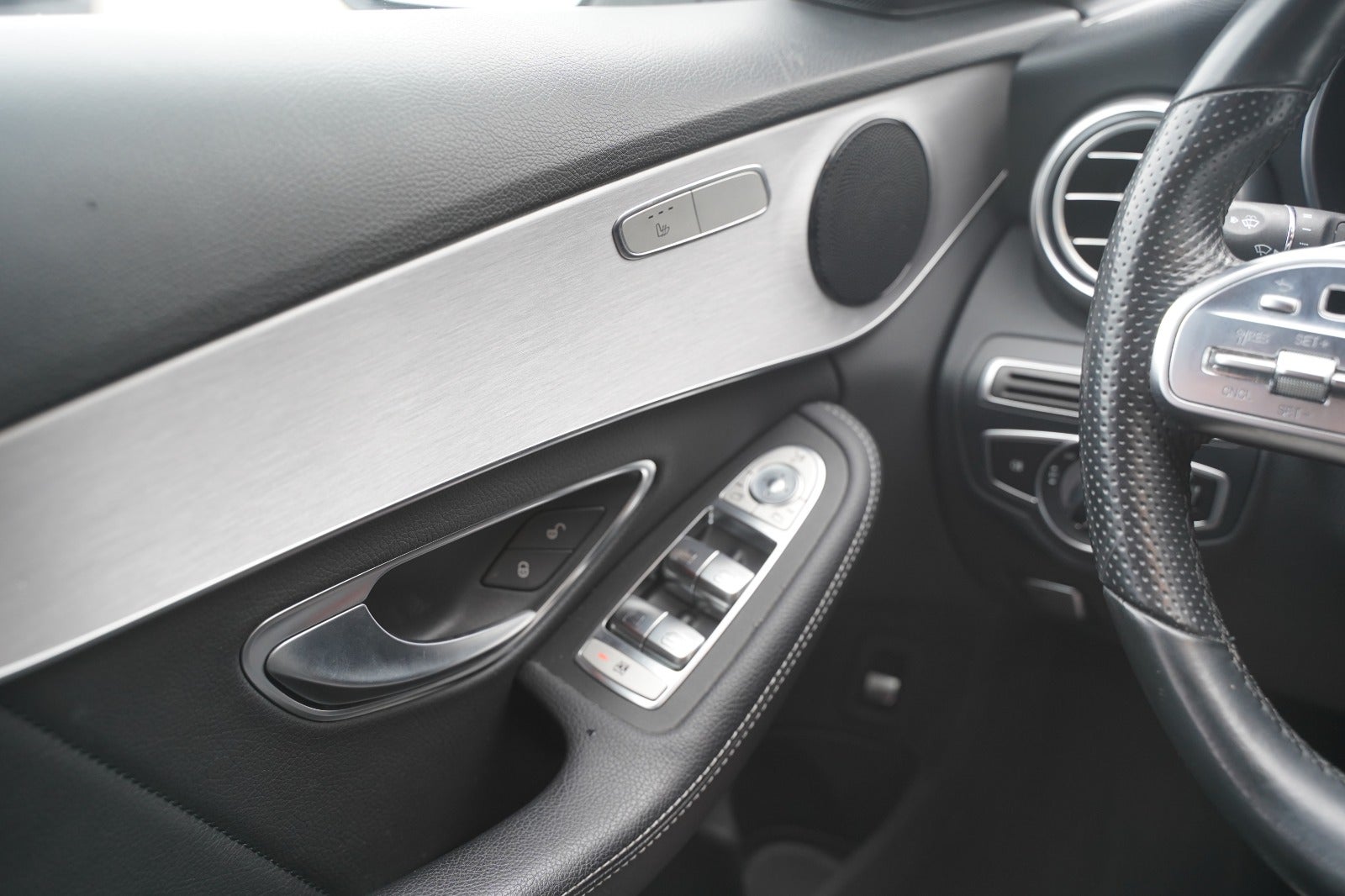 Billede af Mercedes C220 d 2,0 AMG Line stc. aut.