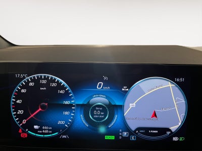 Mercedes EQA250+ AMG Line Van