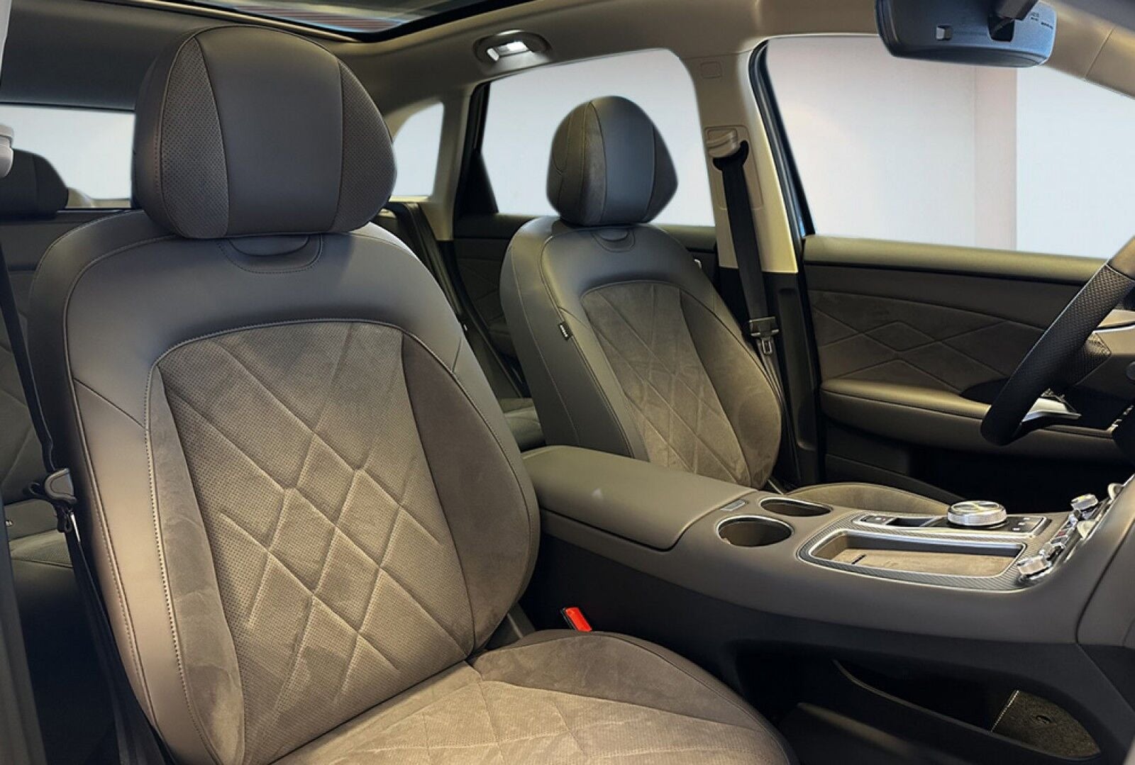 MG MGS6 Luxury Performance AWD