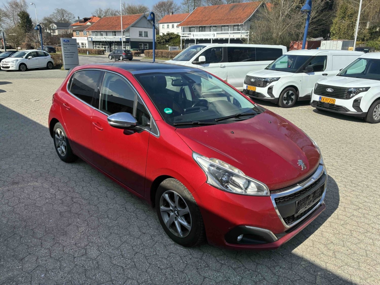 Peugeot 208 BlueHDi 100 Allure Sky - billede 9