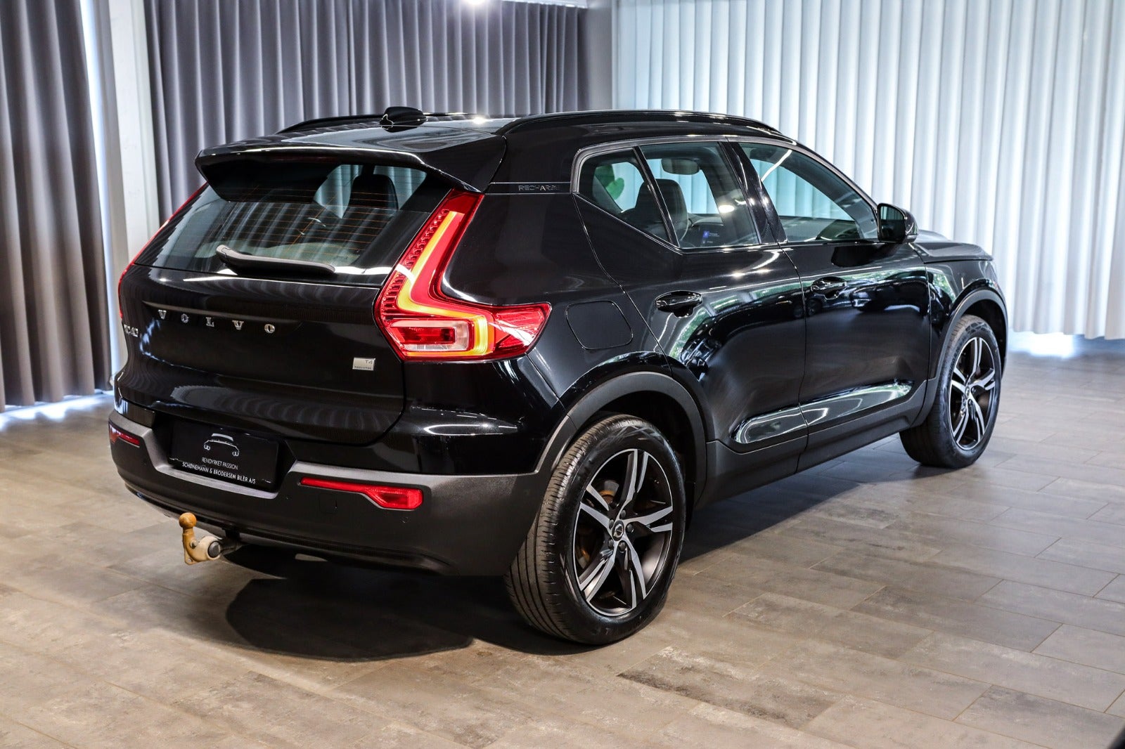 Billede af Volvo XC40 1,5 T4 ReCharge R-Design aut.
