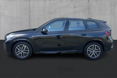 BMW iX1 eDrive20 M-Sport - 1
