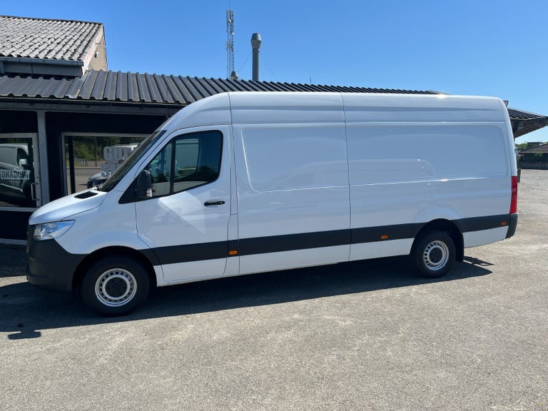 Mercedes Sprinter 316 CDi A3 Kassevogn aut. RWD