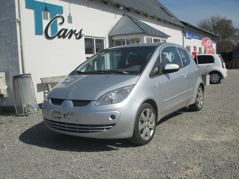 Mitsubishi Colt Invite Coolpack