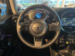 MINI Cooper SE Classic Trim
