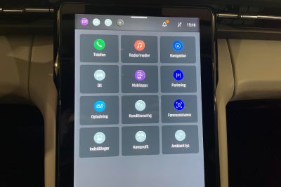 Ford Explorer Premium Extended Range