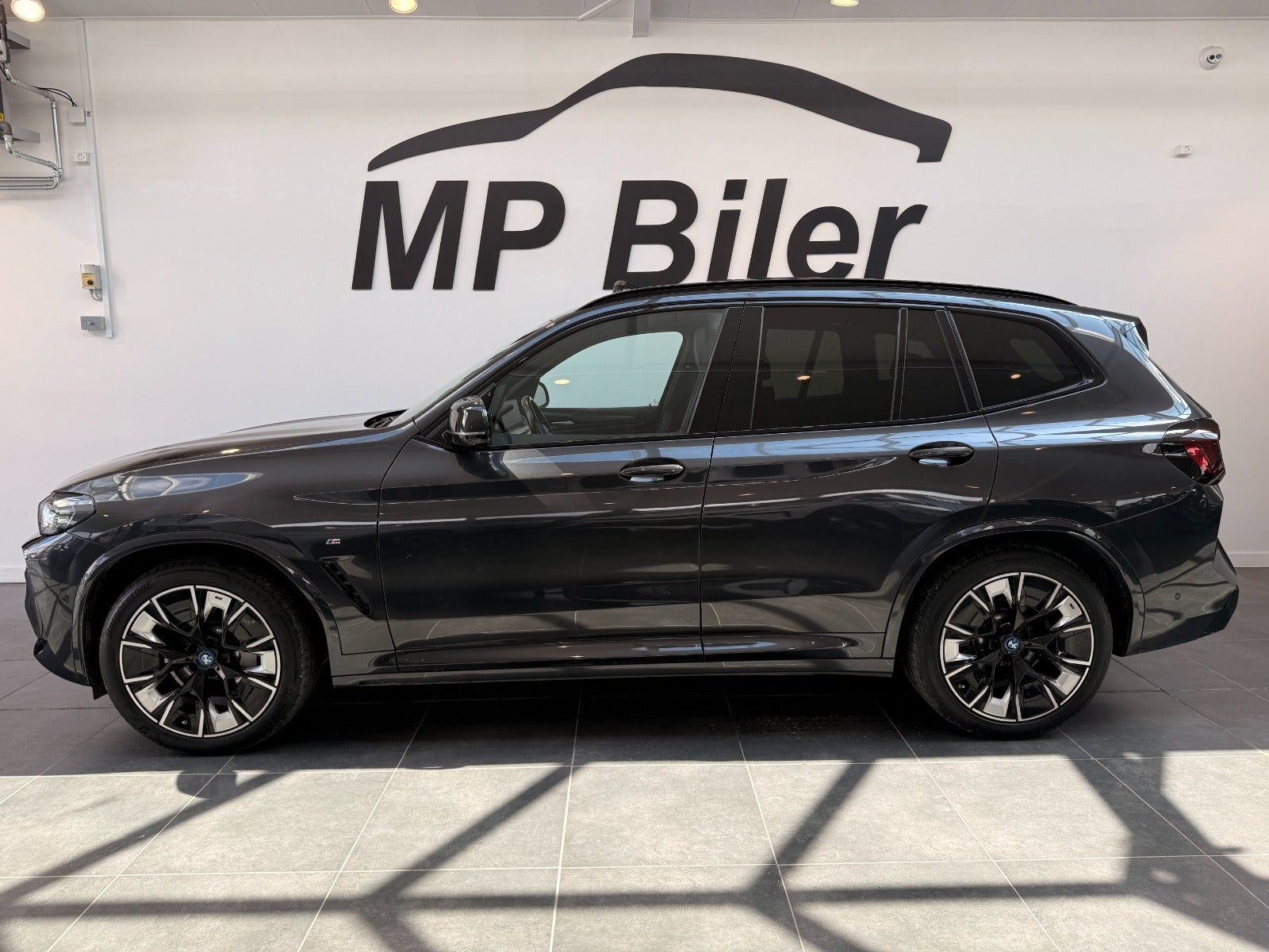 Billede af BMW iX3  Charged Plus M-Sport